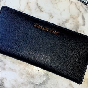 Michael Kors Slim Bifold Wallet